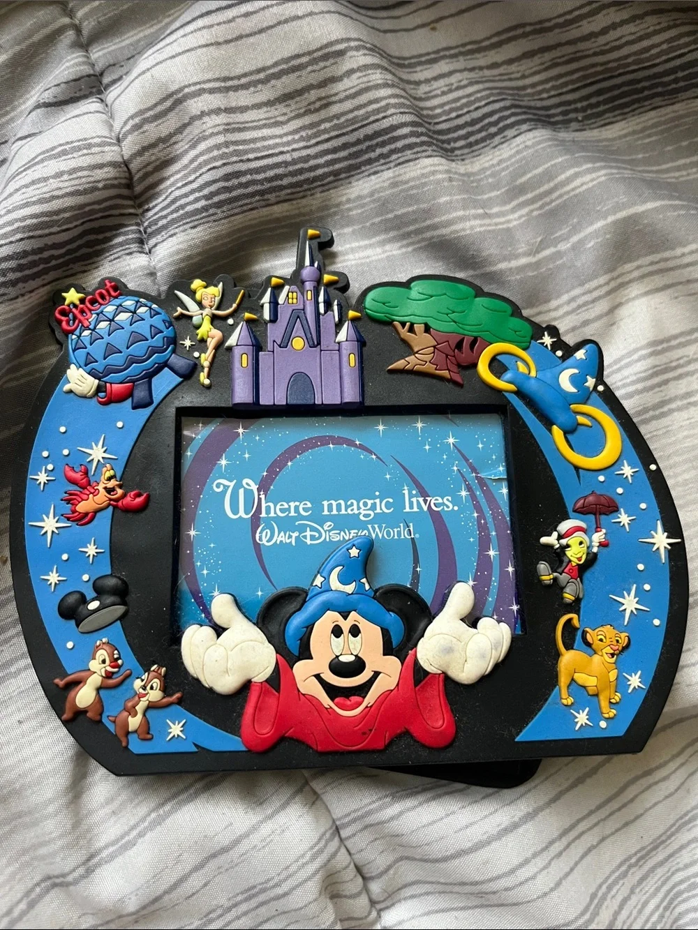 Disney Magnetic Photo Frames - Blue & Red